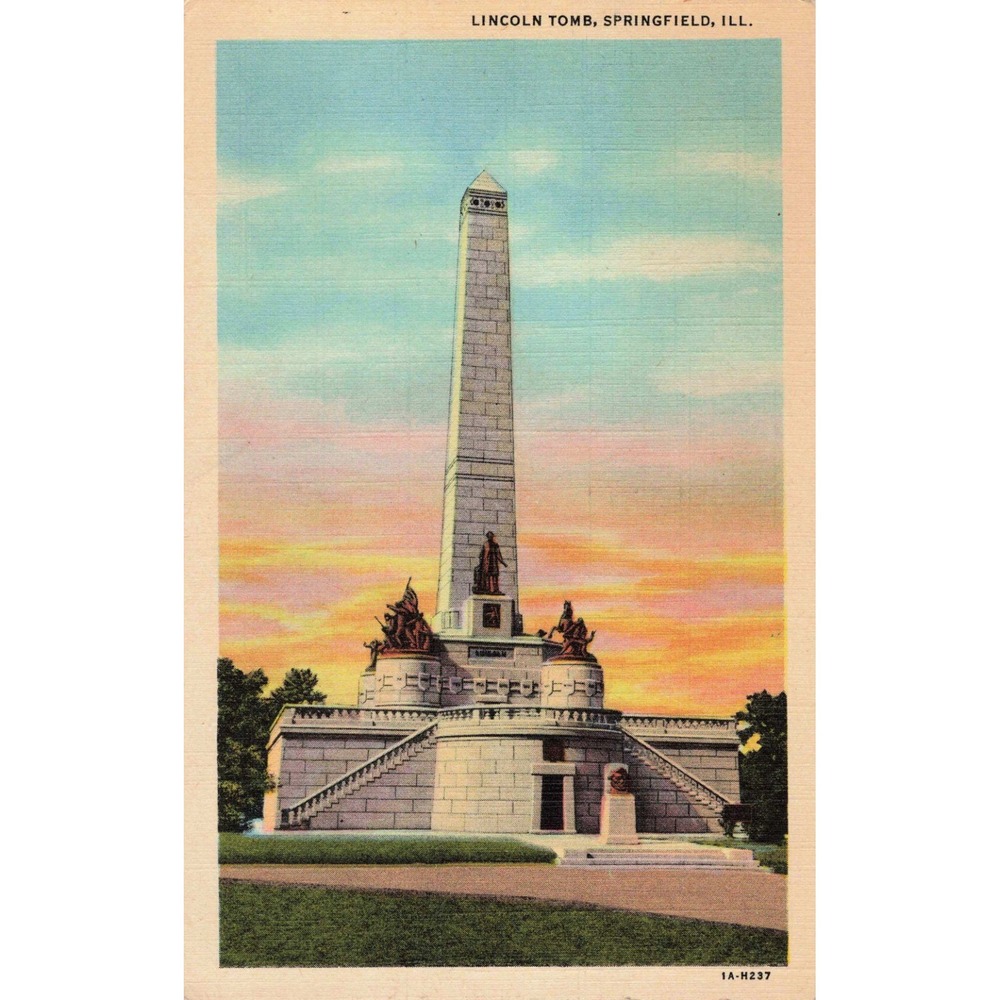 Vintage 1948 Lincoln Tomb Springfield Illinois Linen Postcard Curt Teich VG+